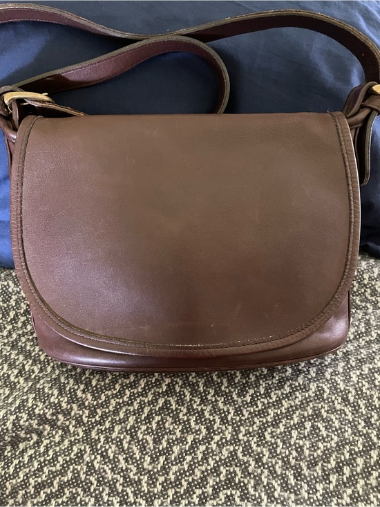 Coach Handbags - Vintage Coach Leather Crossbody